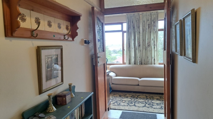 5 Bedroom Property for Sale in Caledon Western Cape